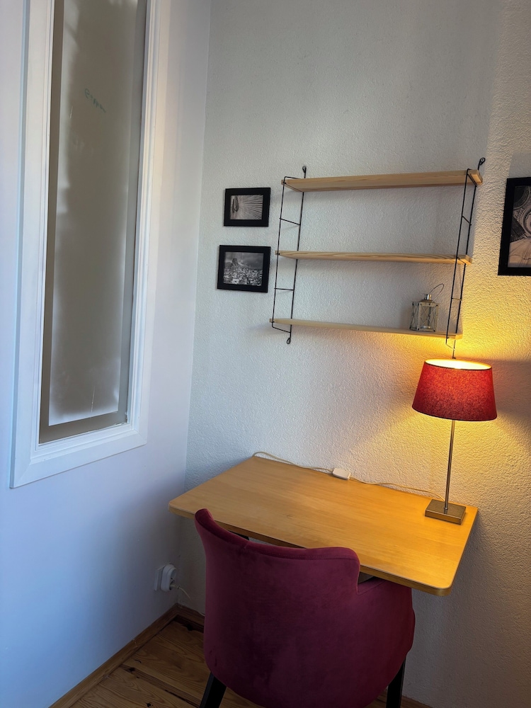 Idor Guest House