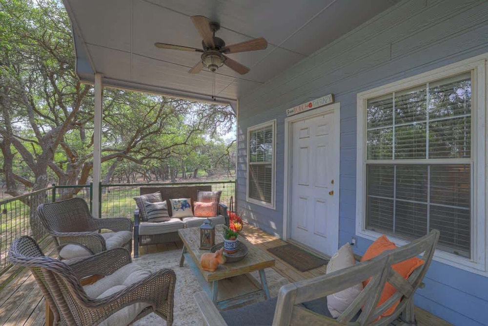 Cactus Flower Peaceful Hill Country Escape!