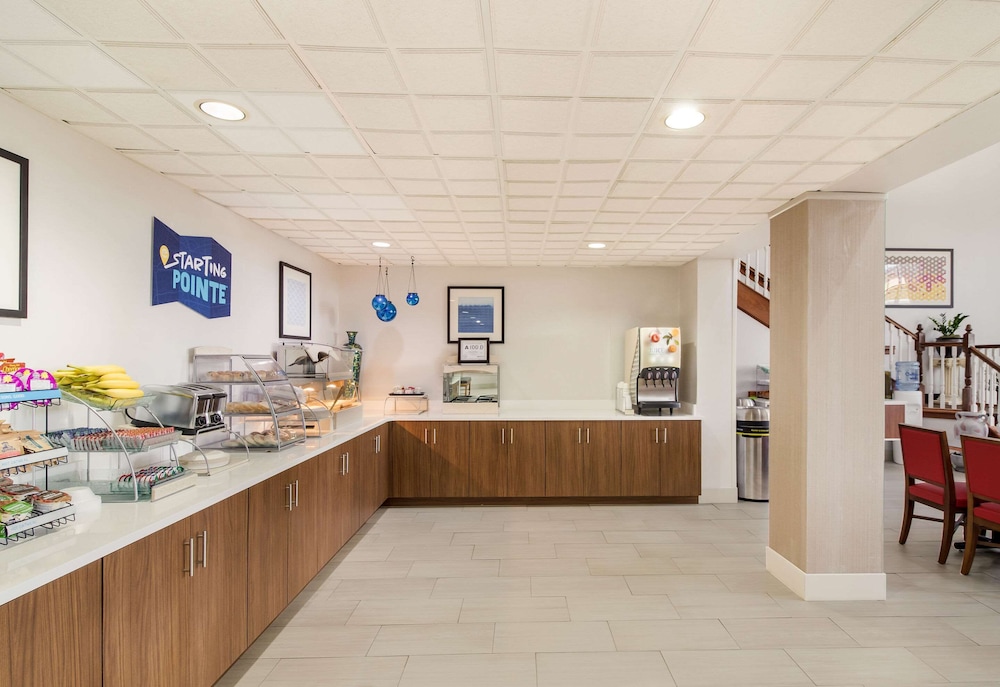 New Bern Vacations - Clarion Pointe New Bern - Property Image 6