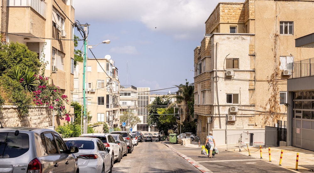 Artistic Vibes Haifa Hub by Sea N' Rent view 5