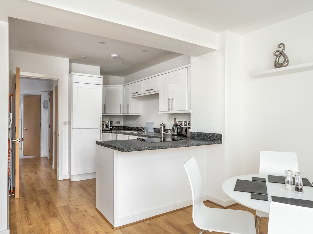 Luxury 2 Bed Apartment