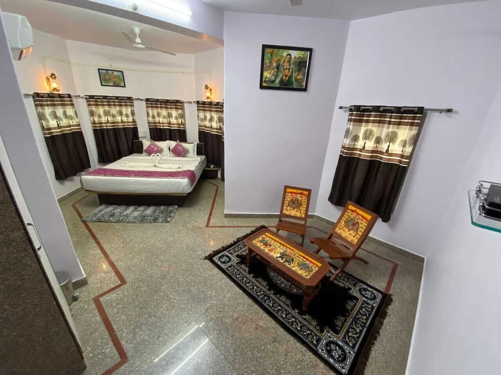 Indraprasth Heritage Resort