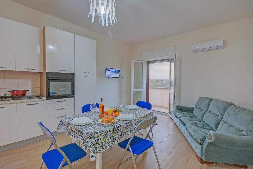 Le Bianche Apartment 4 Close to the Beach view 2