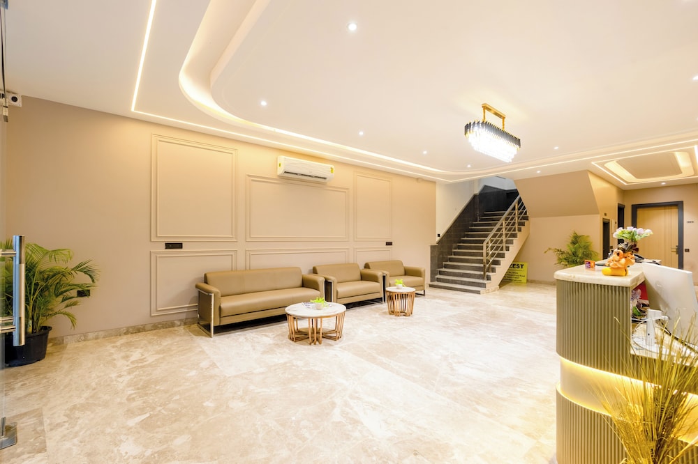 Hotel Zest Near IGI Airport