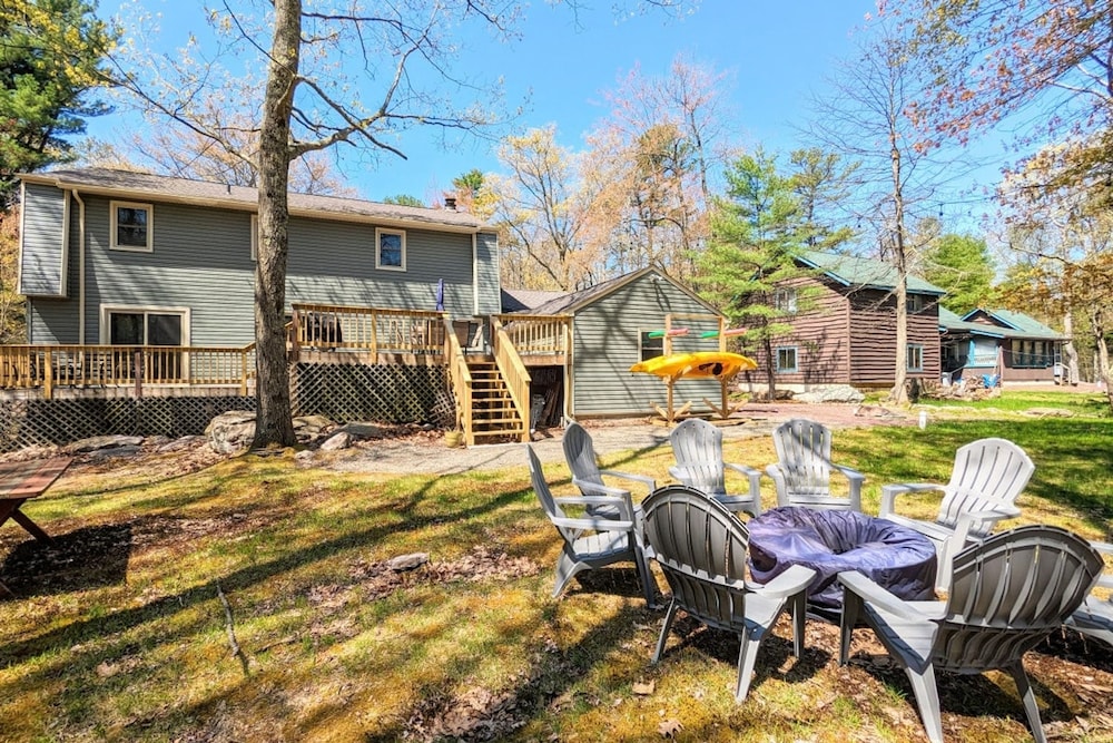 Double Diamond Lodge by Avantstay Group Escape w Firepit Patio Activities