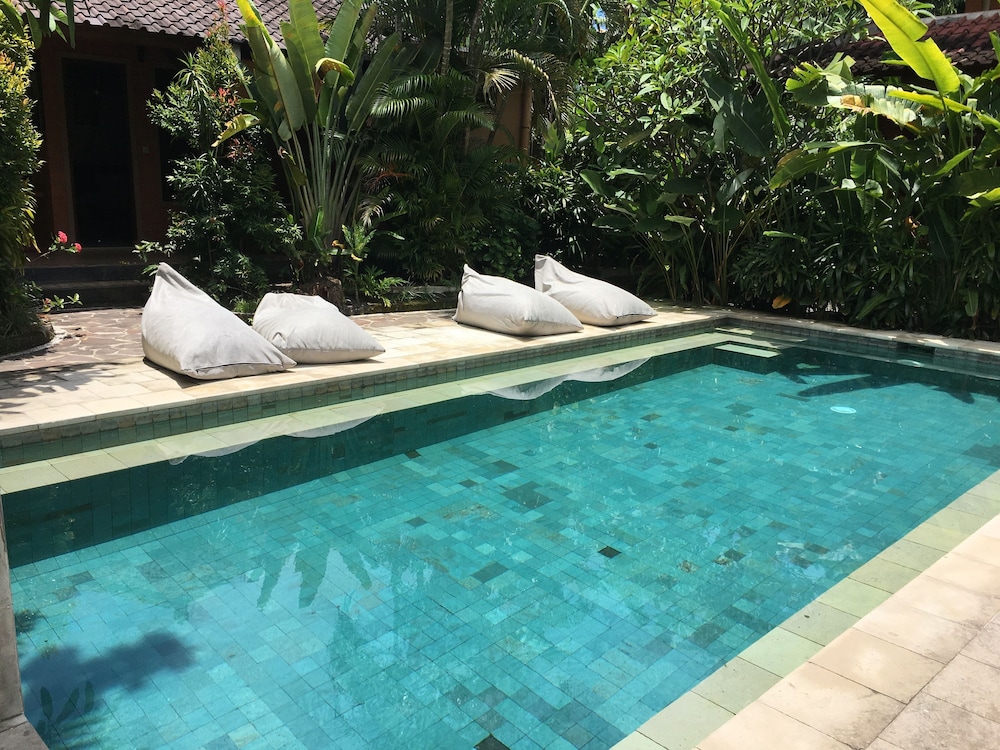 Cafe Wayan Cottages