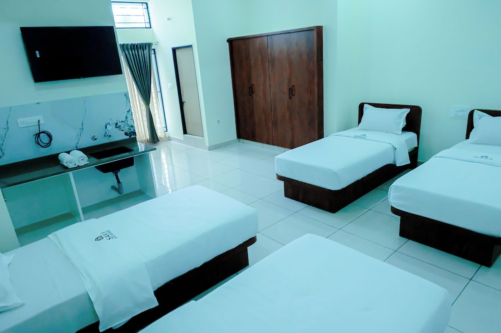 Savi Service Apartments