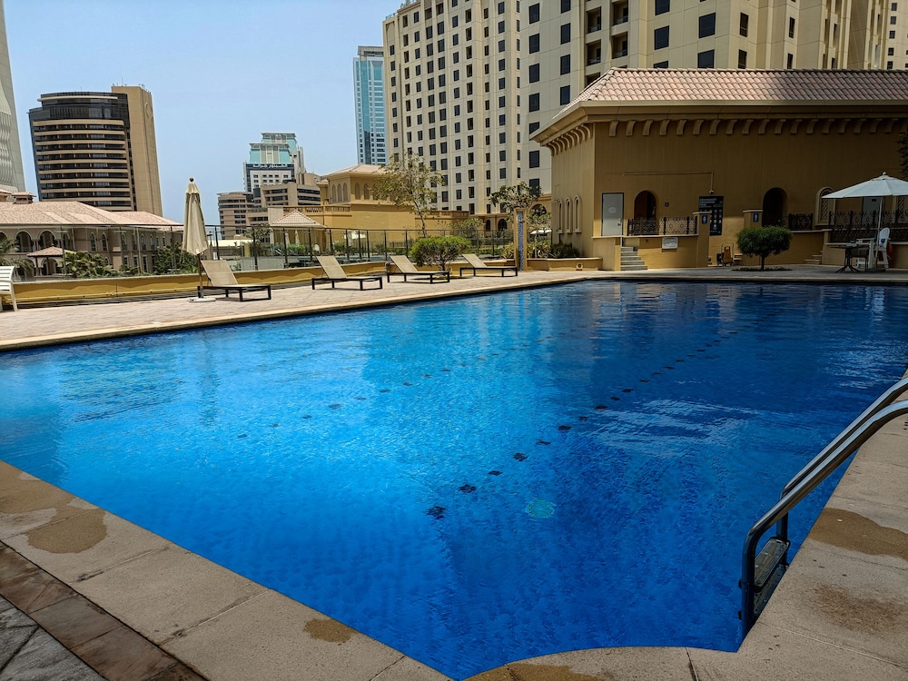 Marco Polo - Deluxe Waterfront Roomy Apt, Perfect for Groups