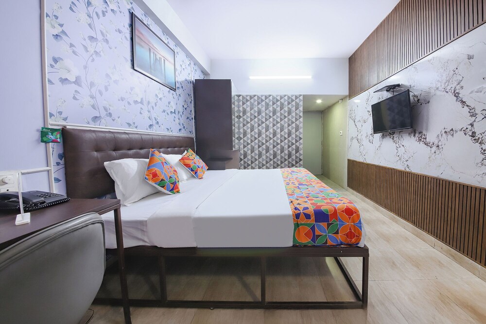 Fabhotel Clement