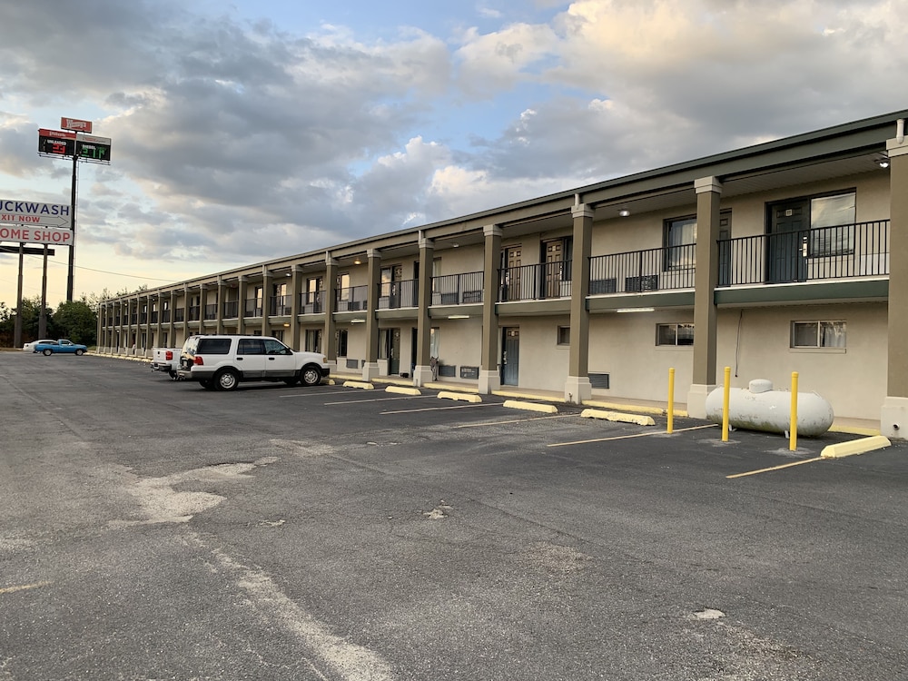 Travelers Inn, fotografía 4