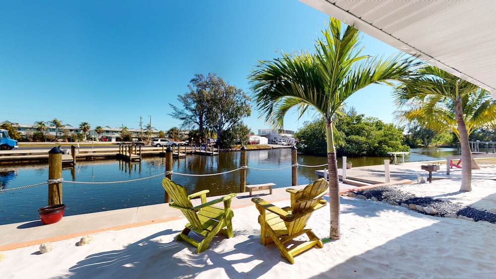 Photo 32