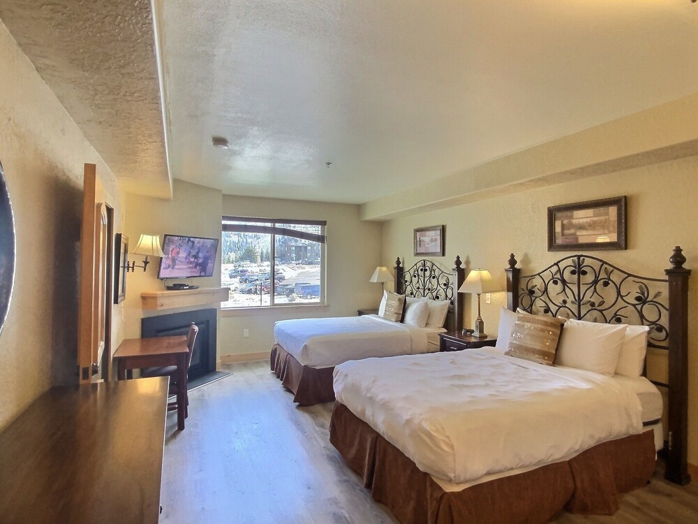 Park City Ski Resort Gems - Stunning Vacation Lodging