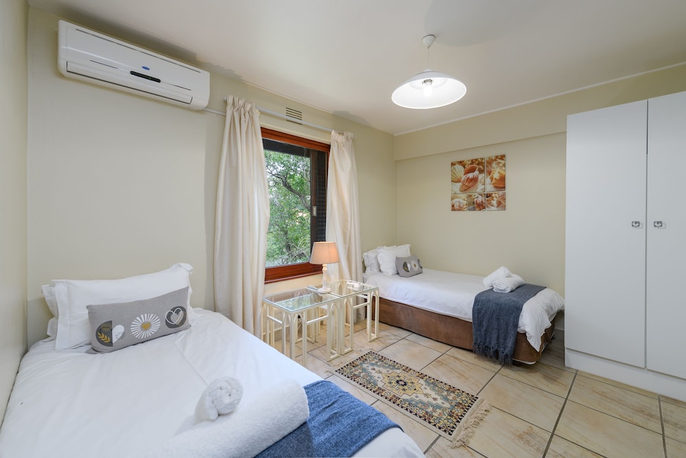San Lameer Villa Rentals 3005 view 4
