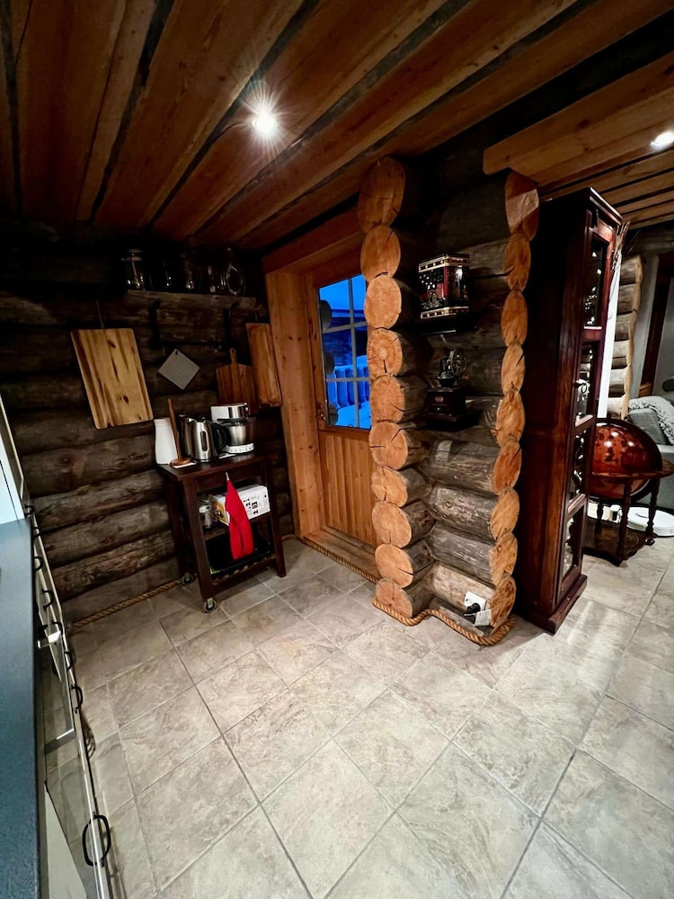 Aurora Bliss Cabin Retreat