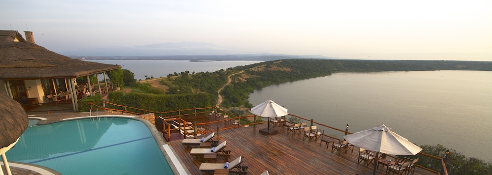 Mweya Safari Lodge