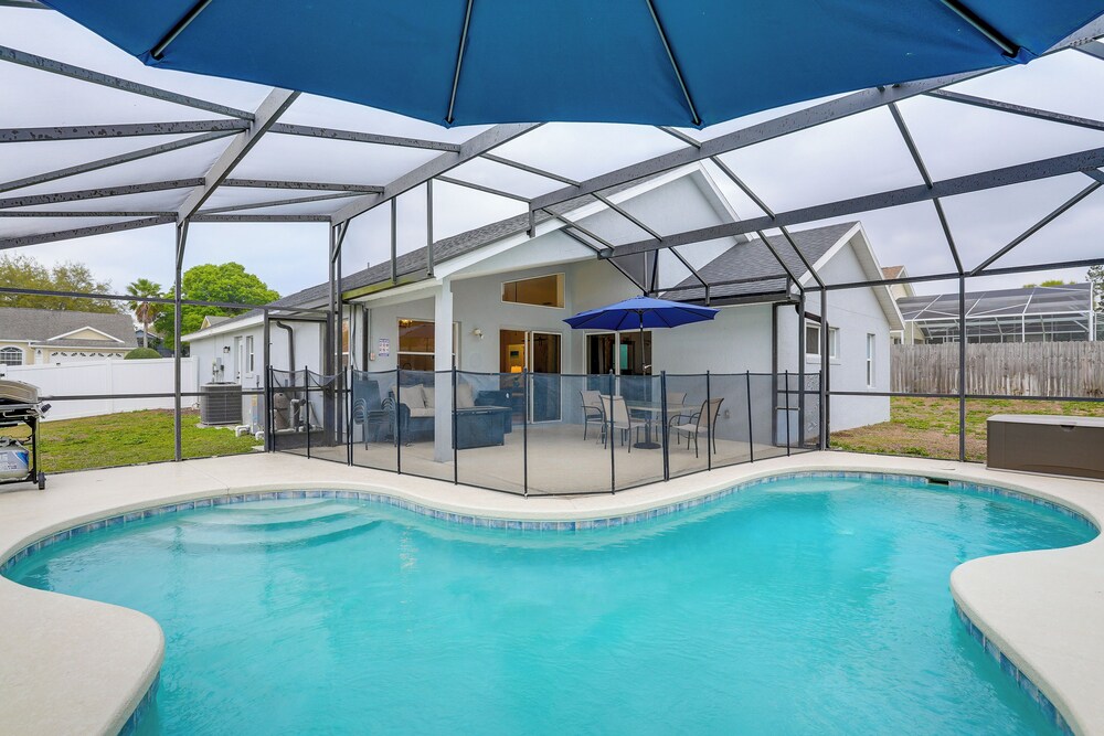 Disney World Family Retreat w/ Private Pool!