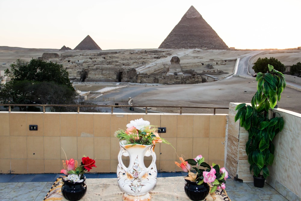 Sphinx Guest House