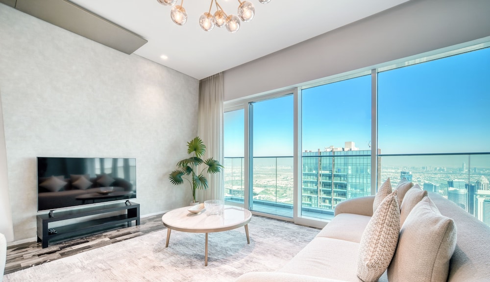 KOHH - 3BR in DAMAC Heights