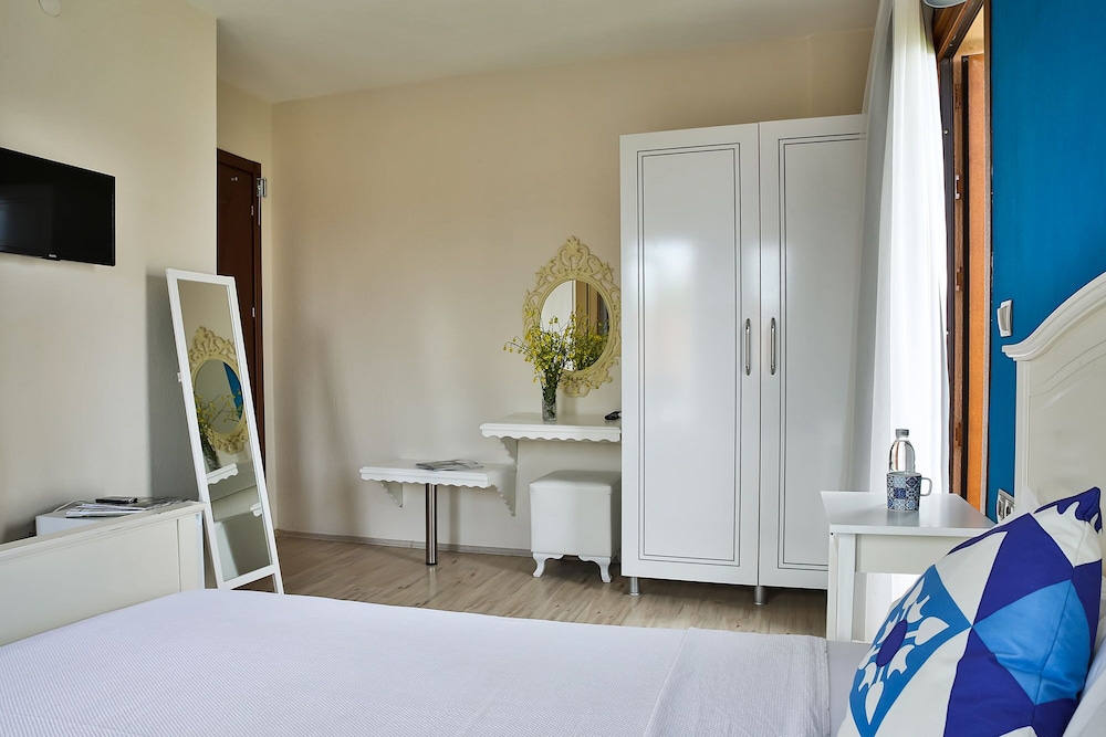 Cunda Eren Otel - Image 24