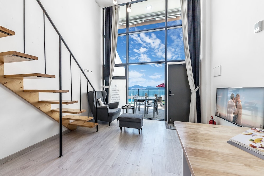 Yeosu Lastella Spa Pet-friendly Pension