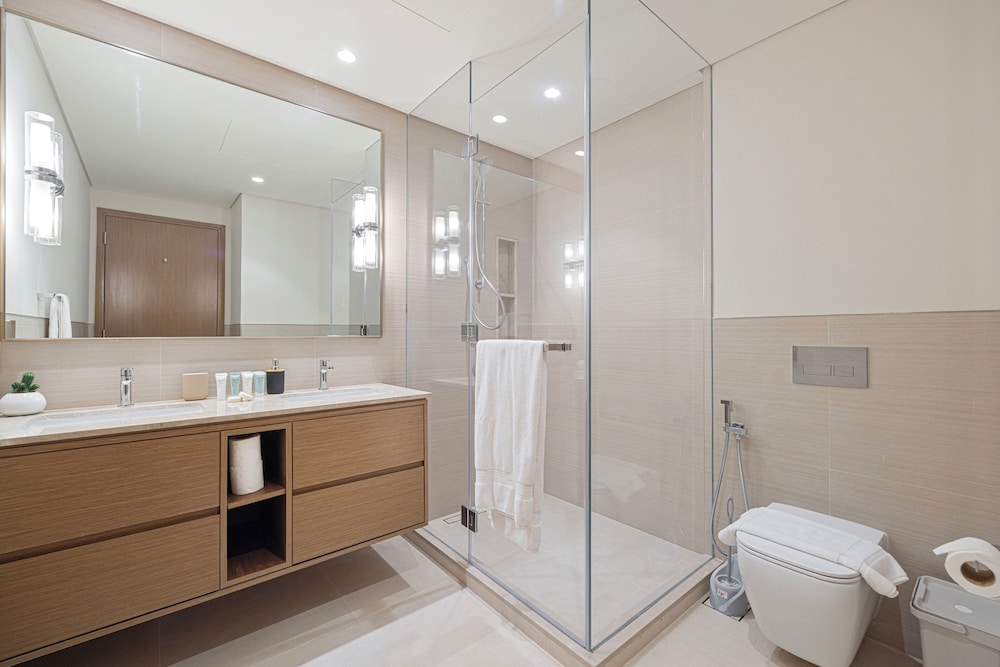 Grande Suites by Hostiva - Burj View
