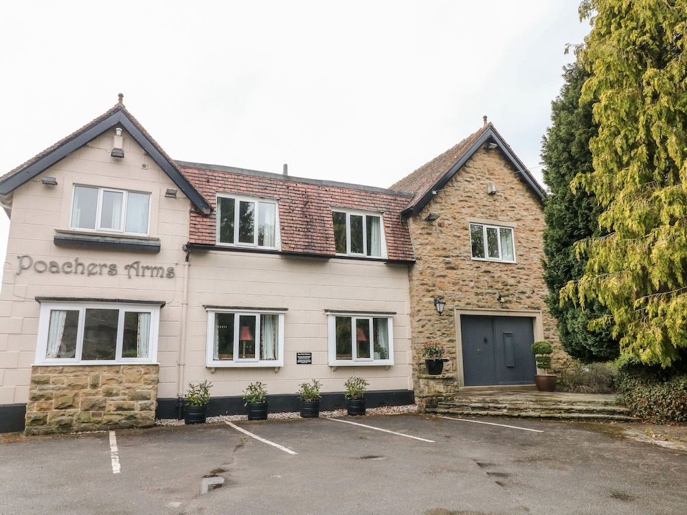 Hope Valley Vacations - Poacher's Arms - Property Image 40