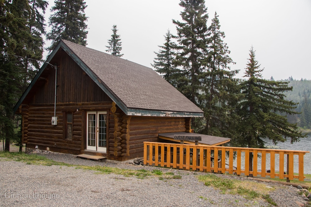 Lac Des Roches Resort