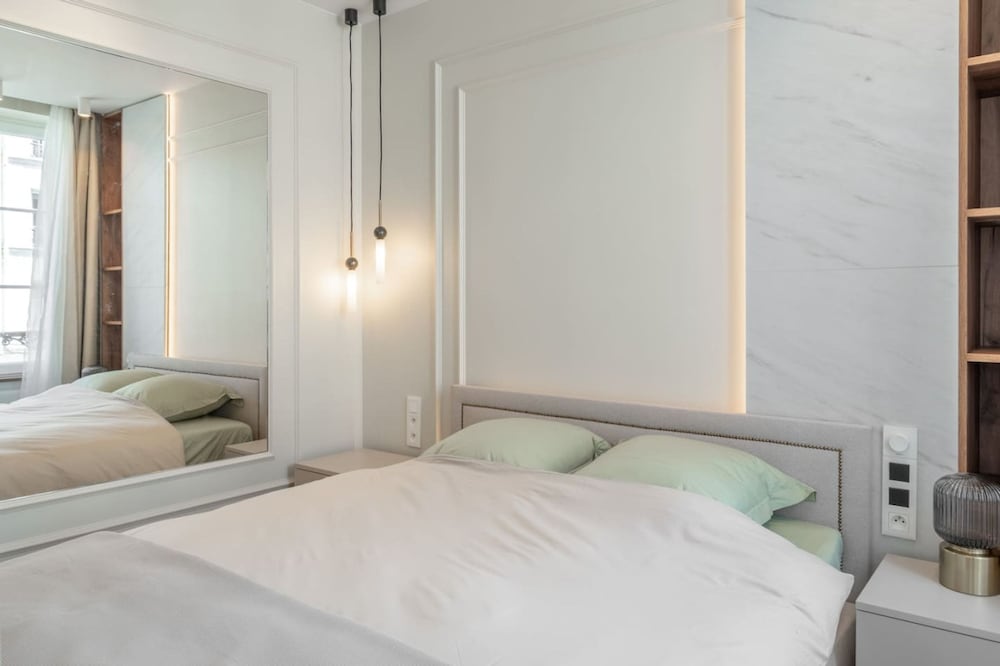 Lavie Maison Eiffel Dominique