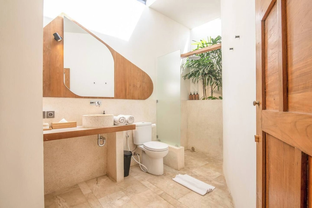 Stunning 1-br Villa With Pool, Echo Beach 4mins