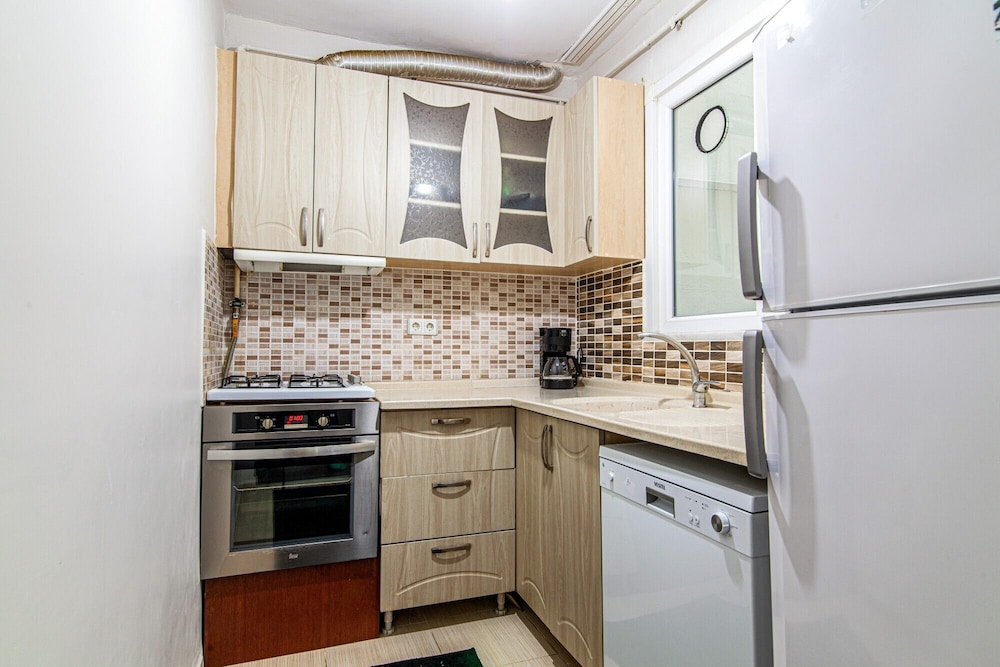 Comfy Flat With Balcony in Uskudar