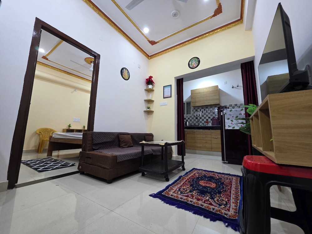 Narayans Residency