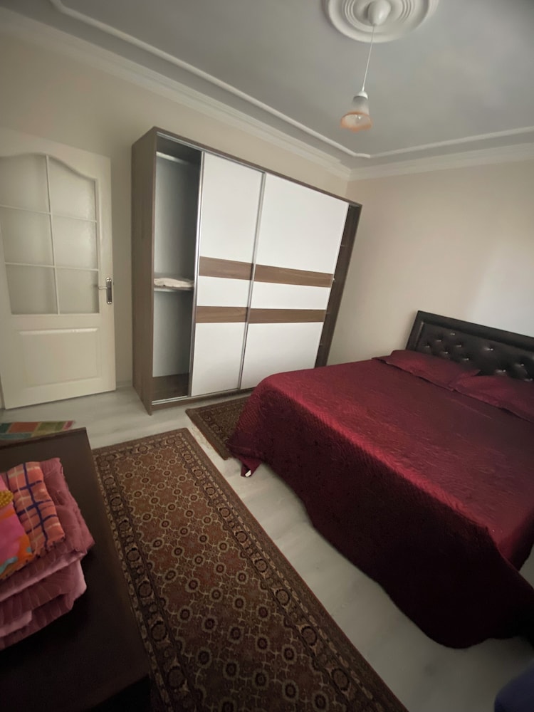 Kılıçarslan apart