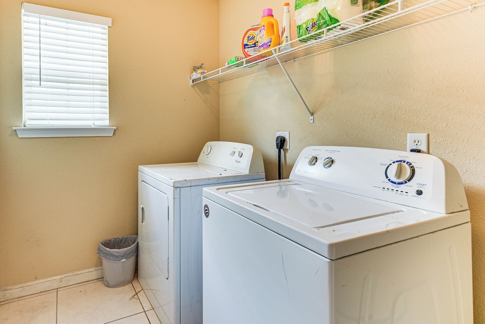 2 Mi to Beach & Boating: Family Home in Lynn Haven