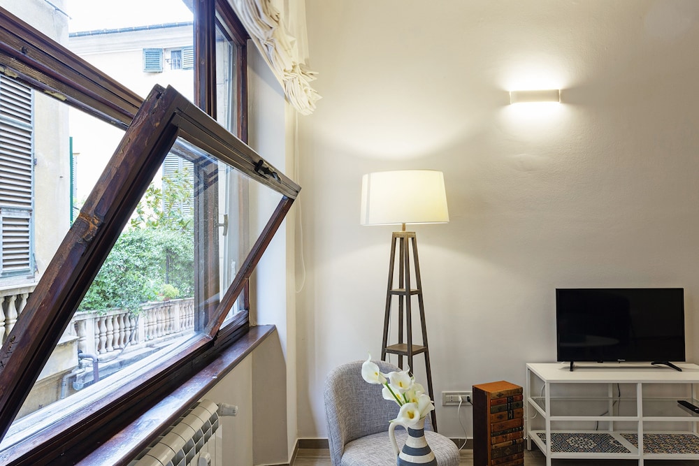 XXV Aprile by Wonderful Italy - Basilico 10