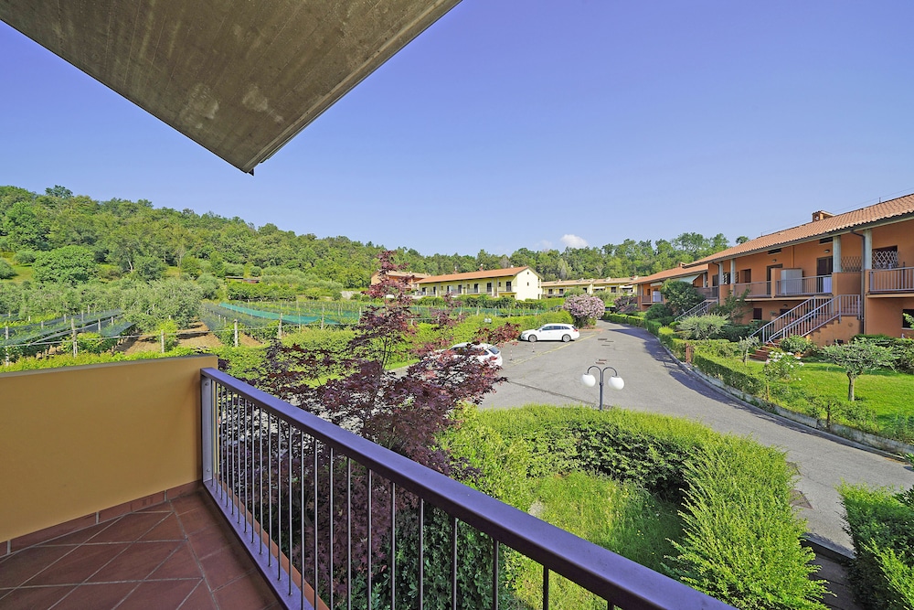 Borgo Alto P1-16 by Wonderful Italy