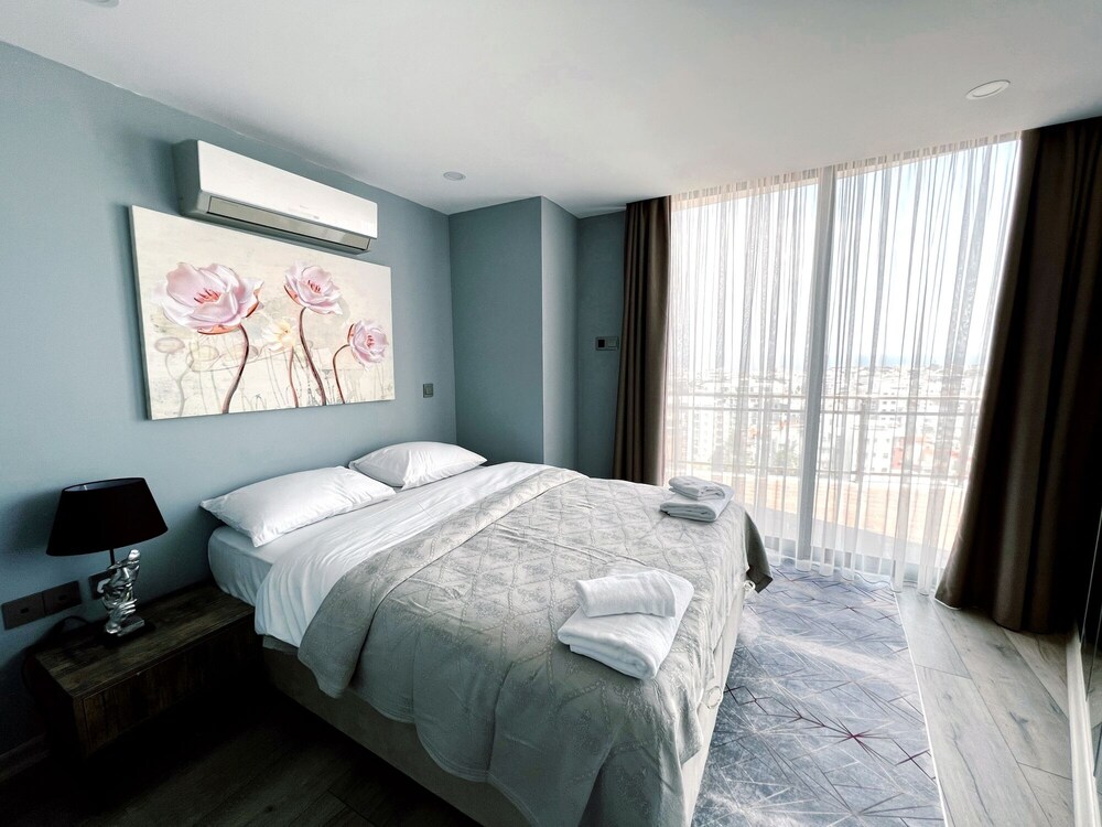 Gorgeous Residence in a Luxury Complex in Kyrenia