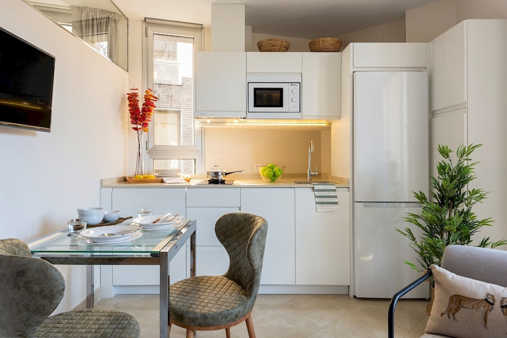Brand New Apartment With Terrace, Prime Location - Murillo view 4