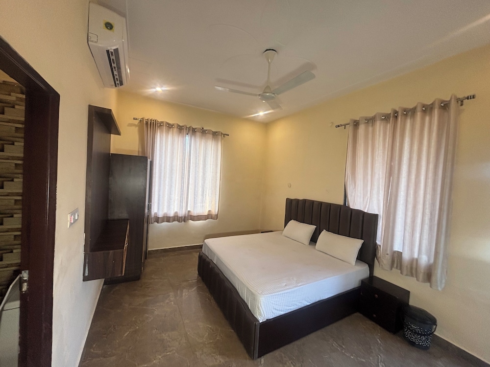 Eco Fort Resort