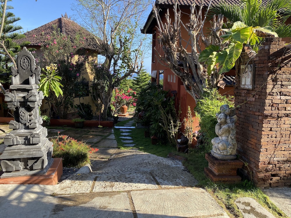 Villa Anjing 2