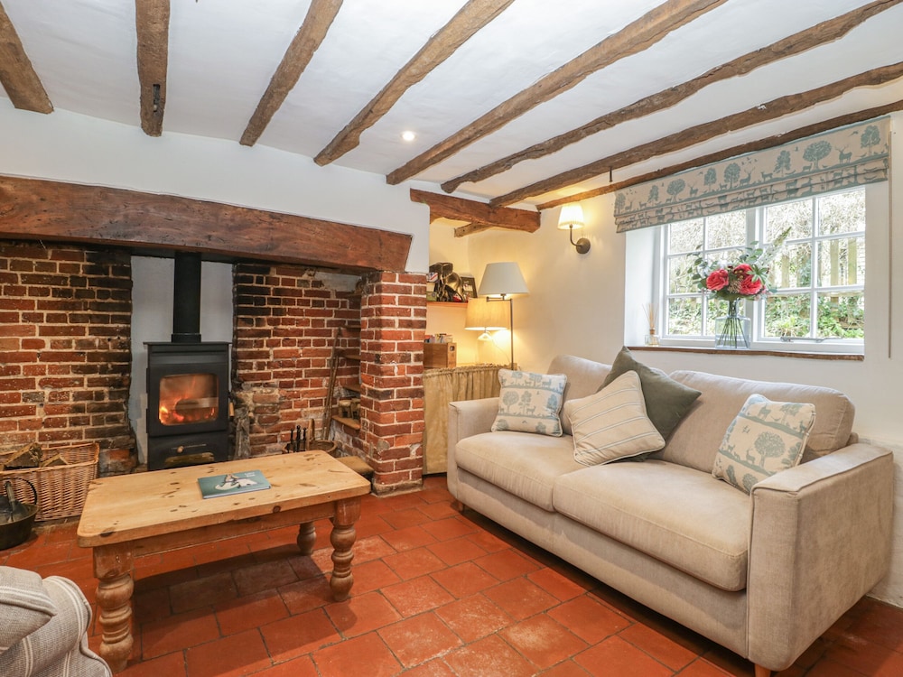 Under Acre Cottage