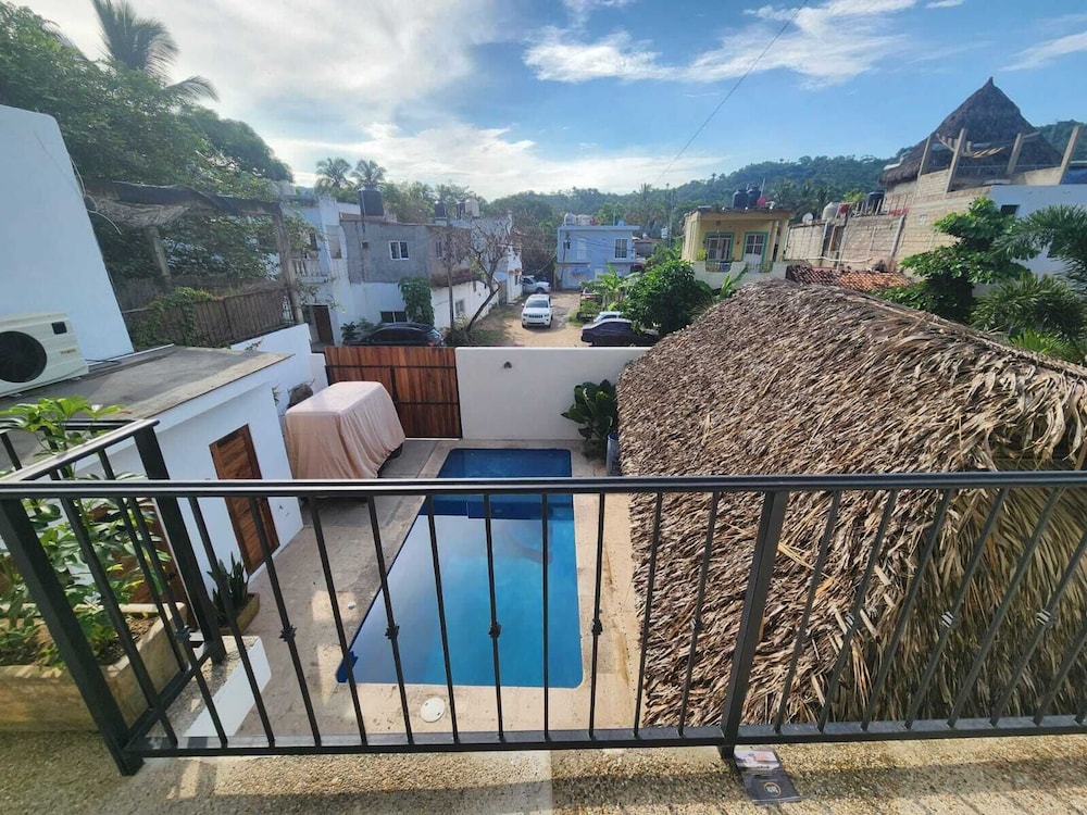 Casa Latino