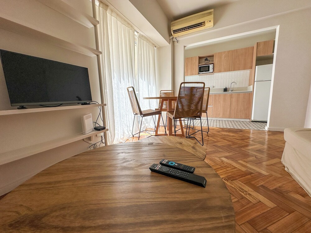 Rent Up - Moderno Depto en Recoleta