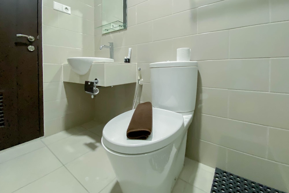 Best Deal And Comfort 1Br At Citralake Suites Apartment view 4