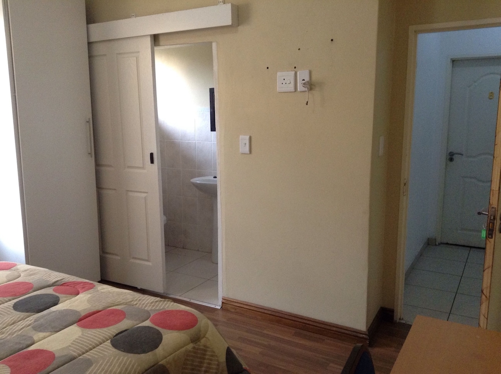 Photo 7