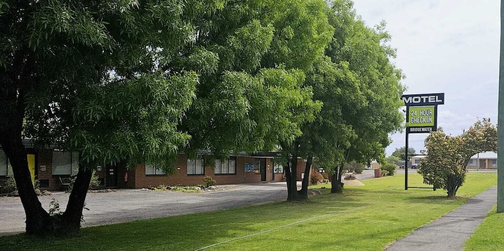 Bridgewater Motel