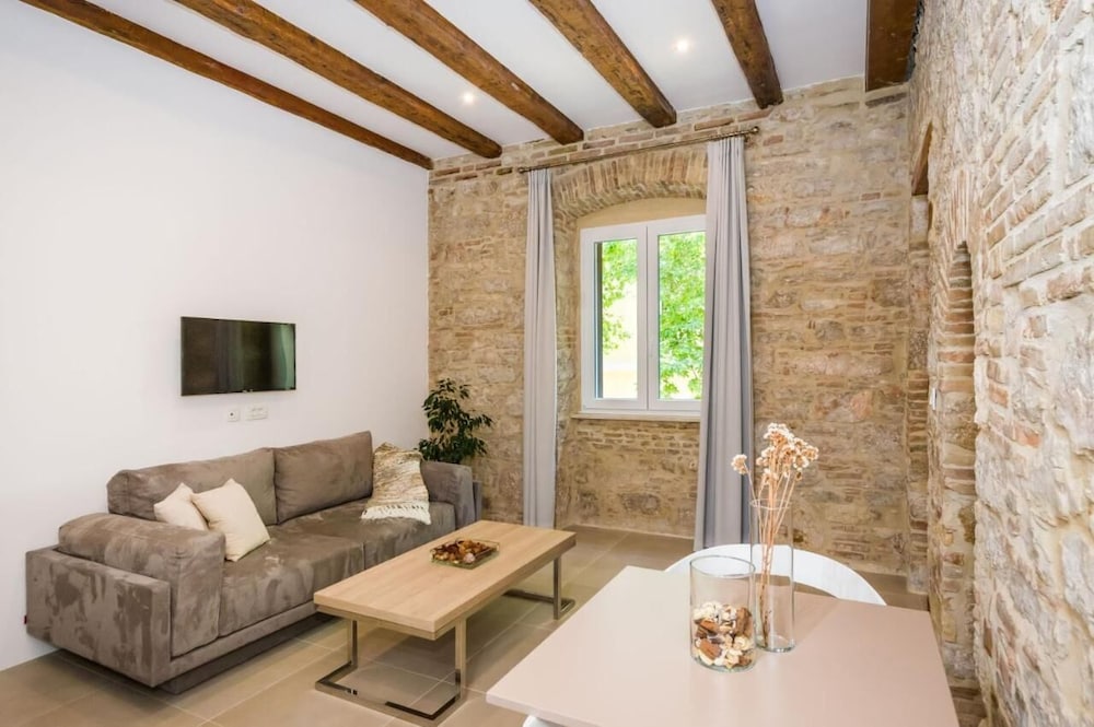 Kostela Luxury Suite