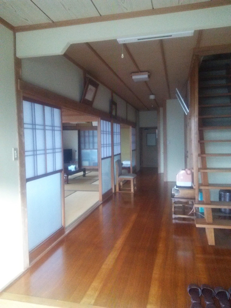 Minshuku Kamagari view 3