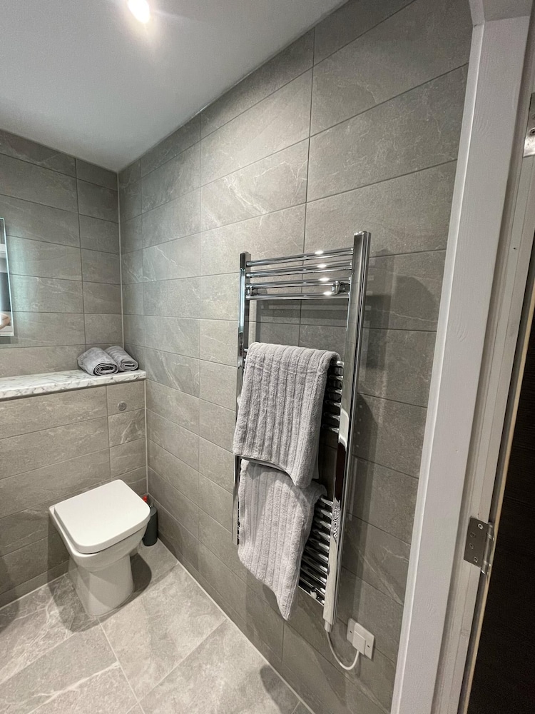 5 Star Brand New Liverpool City Centre Apartment photo 4