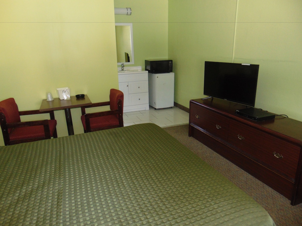 Westbrook Motel