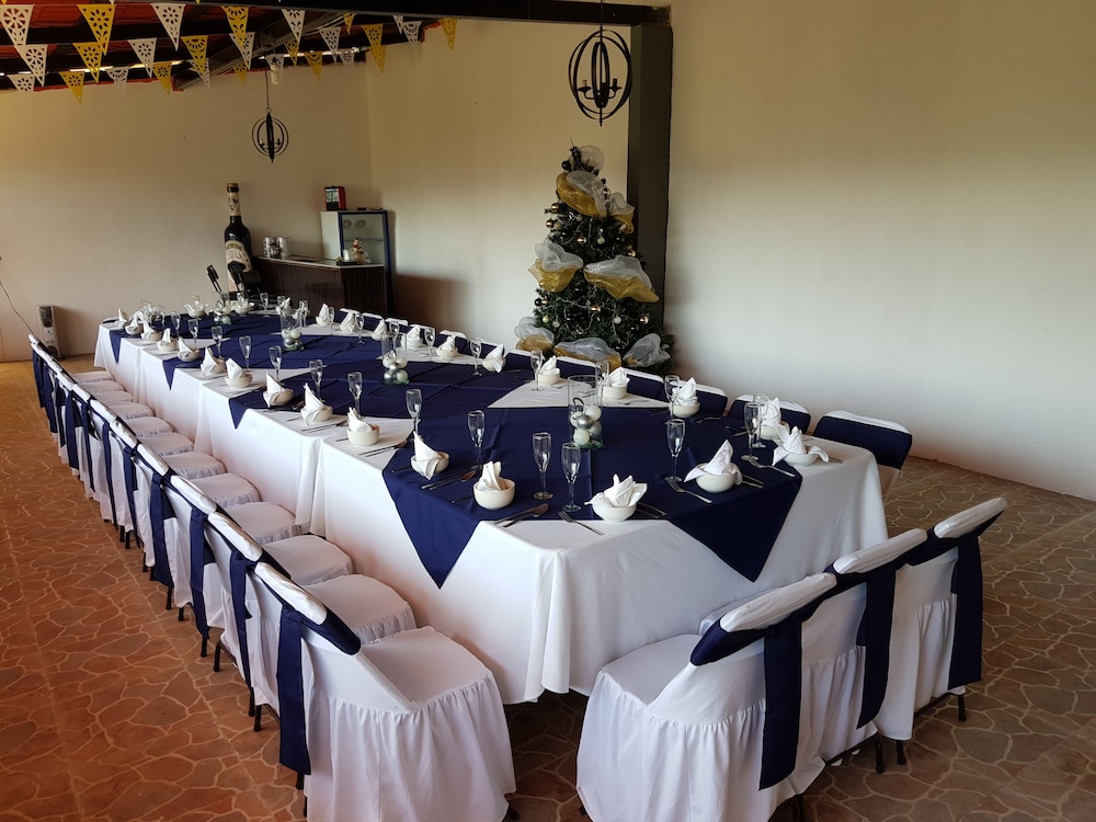 meeting & event spaces
